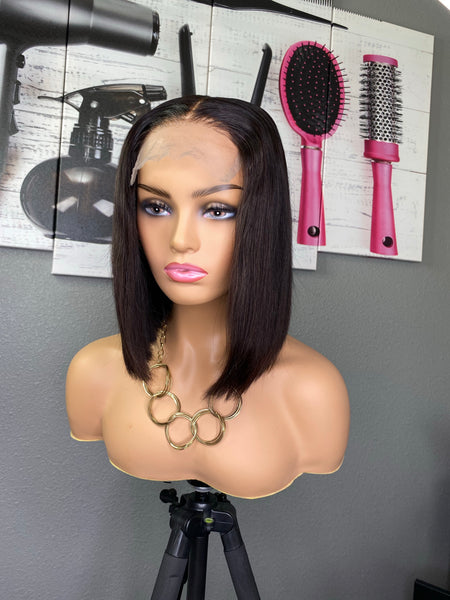 "Eboyne" Straight BOB Wig (Middle Part)